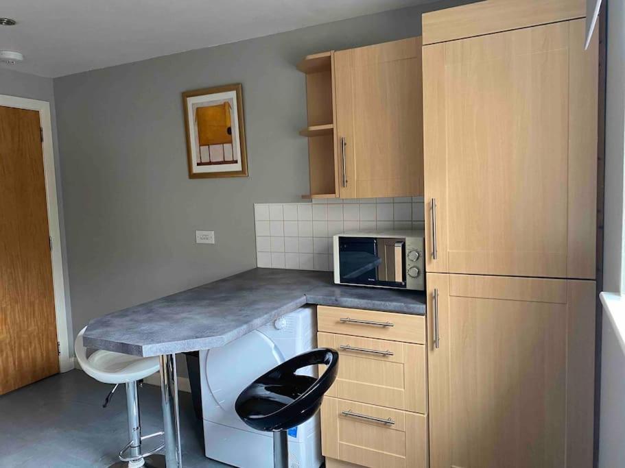 Apartamento Spacious Ground Floor 2 Bed By Lains Lettings Aberdeen Exterior foto